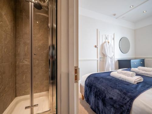 25 Steps - Stylish 2-bed Gem in Dartmouth, Dartmouth (Foto 9)