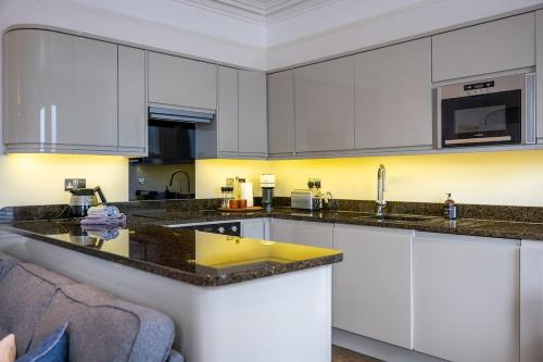 25 Steps - Stylish 2-bed Gem in Dartmouth, Dartmouth (Foto 5)