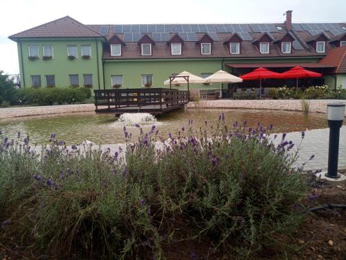 Land-Plan Hotel - image 11