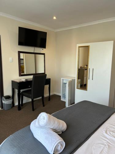 Casa Milner Guest House Room Type - Standard Queen Room
