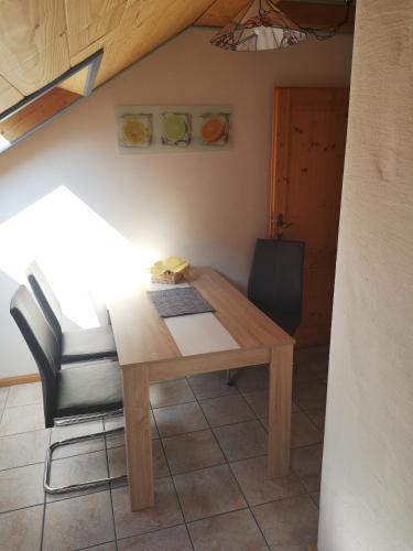 設施, Antonia in 埃格陵