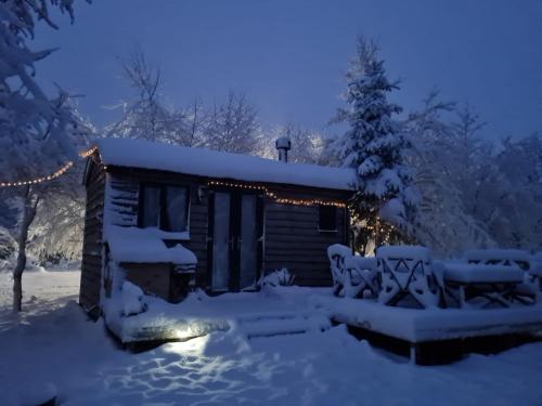 The Aultnamain Shepherds Hut in Edderton