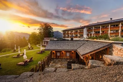 Alm- & Wellnesshotel Alpenhof in Schönau am Königssee, Deutschland