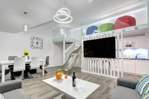 Dom & House Szafarnia Modern Apartments in Old Town - Gdansk