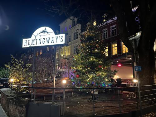 Hemingway`s - main image