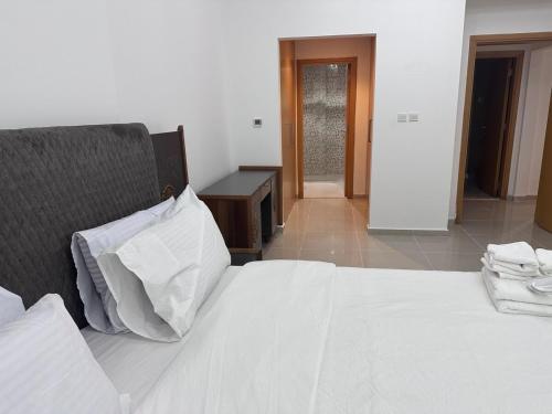1 Bedroom Apartment May Residence JVC, Dubai (foto 5)