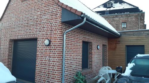 GITE neuf LUXE - Sauna Privé Extérieur (GITE neuf LUXE - Sauna Prive Exterieur) in Gosnay