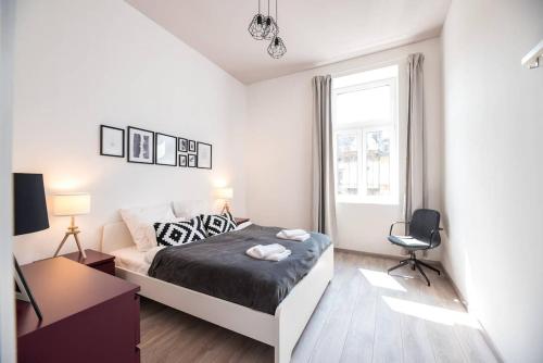 Extra central brand new large home with Air Con, Budapeszt