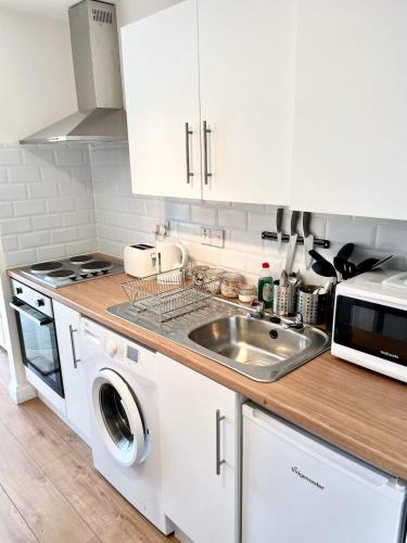 Lovely self contained apartment in Oxfordshire in Thame