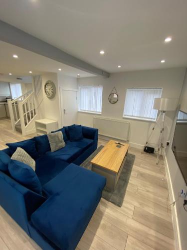 Cosy 6 Guest Retreat - Contractors welcome in อีเวสชาม