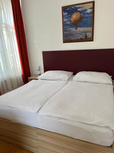 Standard Apartment image 5
