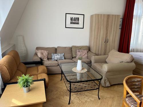 Standard Apartment image 4