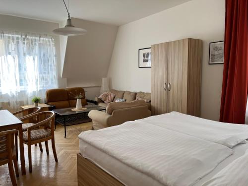 Standard Apartment image 1