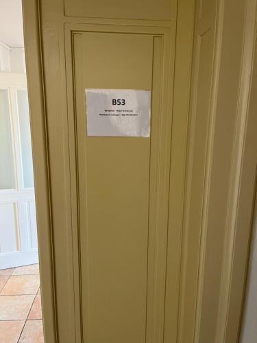 Standard Apartment image 10