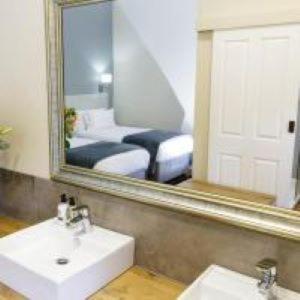 Queen's Residences by BON Hotels