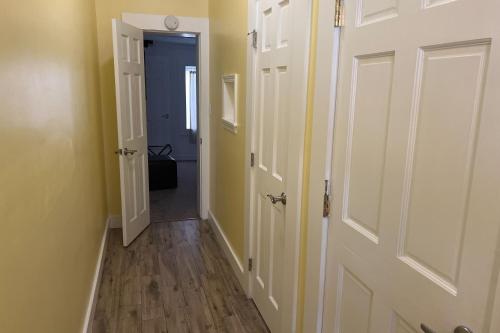 Georgianne Suite One Georgianne Suite One