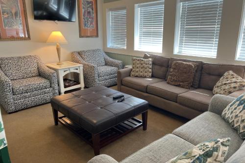 Georgianne Suite One Georgianne Suite One