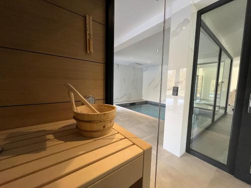 Magnifique maison bien-être 5 étoiles avec piscine et spa (Magnifique maison bien-etre 5 etoiles avec piscine et spa) in Langatte