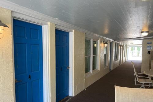 Georgianne Suite Seven Georgianne Suite Seven