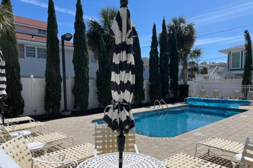 Georgianne Suite Seven Georgianne Suite Seven