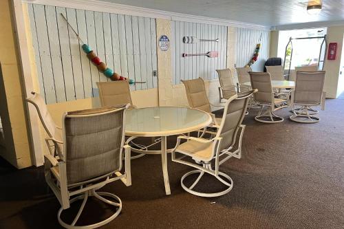 Georgianne Suite Two Georgianne Suite Two