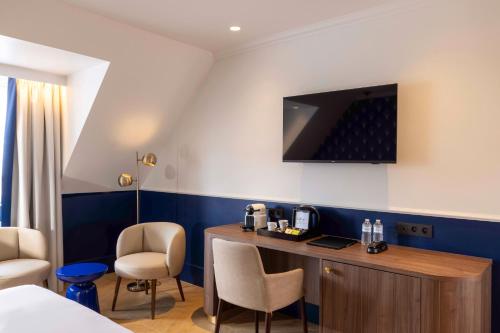 Hotel The Augustin - image 13