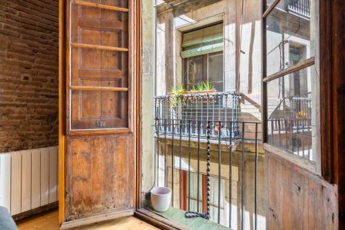 Stylish 2-bedroom Apartment In El Born, Barcelona (foto 5)