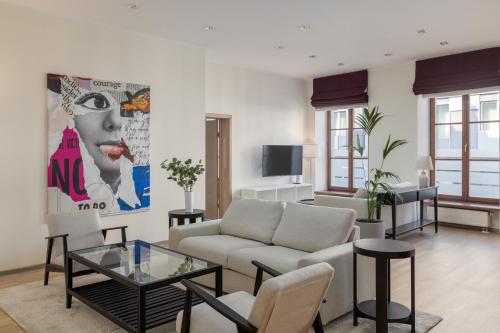 G22 Old Town Apartments 2