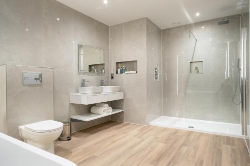 Dale Hill Hotel - image 3