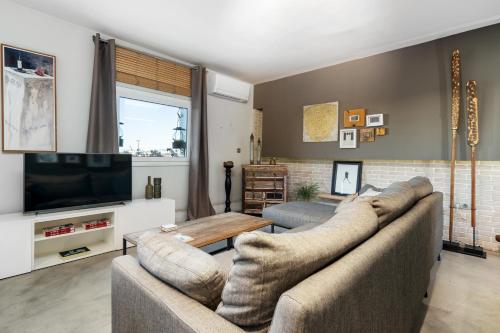Bright Apartment Ferry Terminal & Las Ramblas, Barcelona (zdjęcie 4)