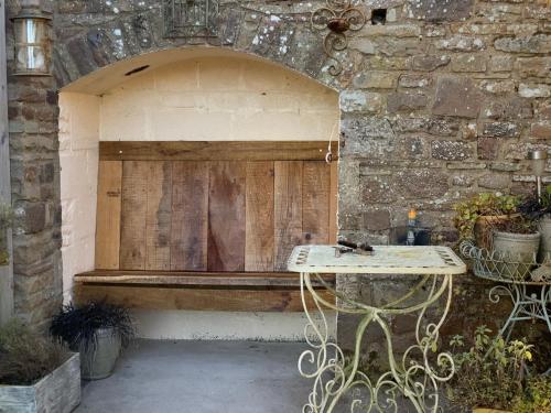 Seadmed, Lavender cottage in Longhope