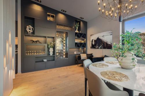 Facilities, Penthouse with fjord view and parking in Sogndal