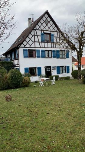 Barbarahof Ferienwohnung Pfingstrose, zweiter Stock in Markdorf, Deutschland