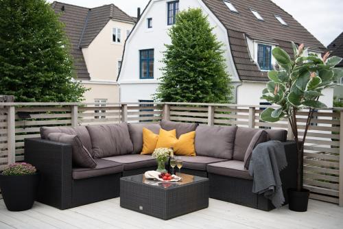 Spacious apt, Big roof terrace, Free parking