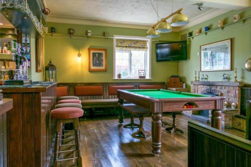 The Fleece Inn - image 7
