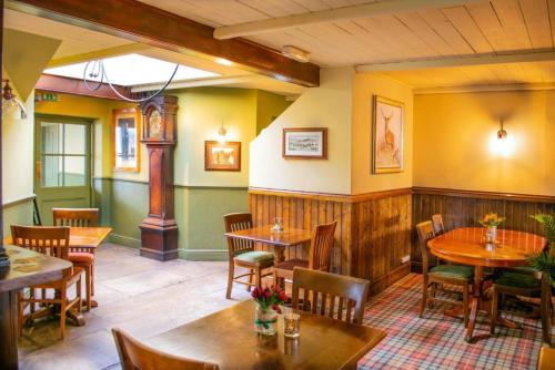 The Fleece Inn - image 5
