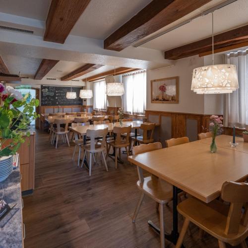 restavracija, Gasthaus Rössli (Gasthaus Rossli) in Gipf-Oberfrick