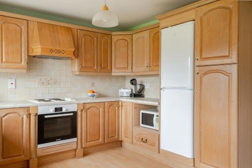 The Burrow, a Spacious Bungalow in Heart of NI in Templepatrick