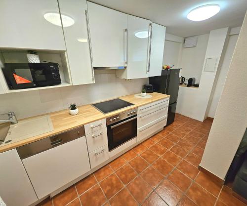 keittiö, Gemütliche Ferienwohnung Parndorf (Gemutliche Ferienwohnung Parndorf) in Parndorf