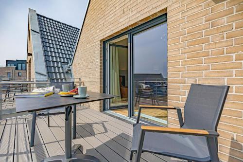 شرفة/ تراس, Deluxe Studio-Apartment "Wiking-Koje 11" direkt an der Schlei in شليسويج