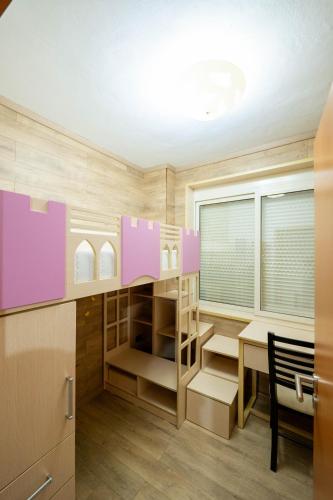 Tirent Apartment - Spacious 2-Bedroom Stay Near Liqeni i Thatë, Tirana (photo 8)