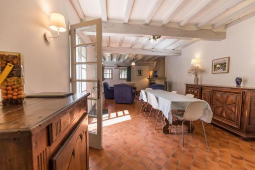 Le clos bleu in Roquefort