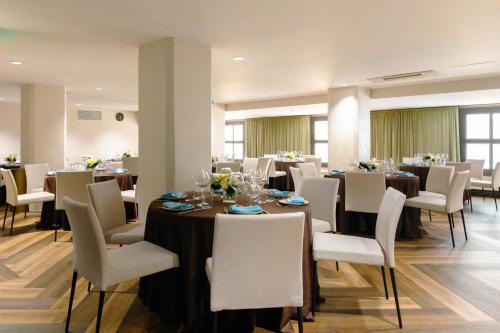 Étterem, The Exchange Sacramento, Curio Collection by Hilton in Belváros