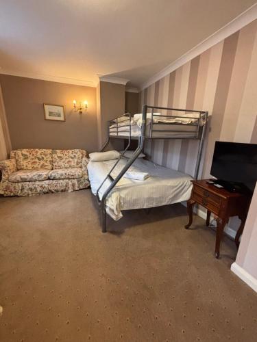 Albright Hussey Manor Hotel - image 5