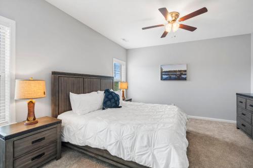 Stonebridge Resort, Golf Course, Pools, Upgraded Decor, Free Tickets