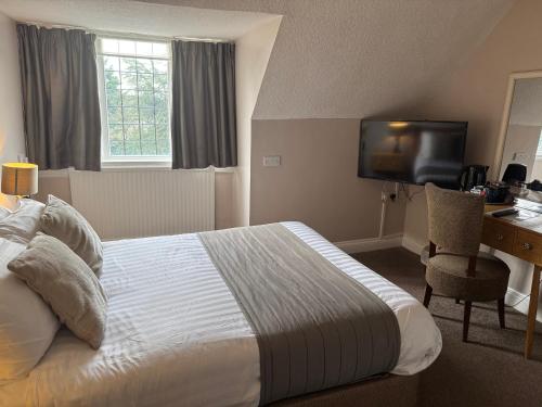 Best Western Plus Oaklands Hotel - image 6