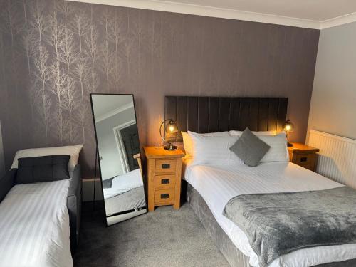 Best Western Plus Oaklands Hotel - image 7