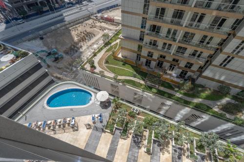 Heaven Crest Vacation Homes Downtown - Studio and 1 Bedroom Suites 2 minute walk to Dubai Mall and Burj Khalifa, Dubai (Foto 2)
