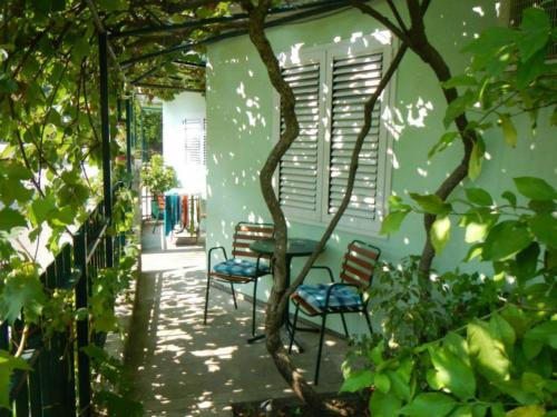 Apartments Vanja Herceg Novi - image 7
