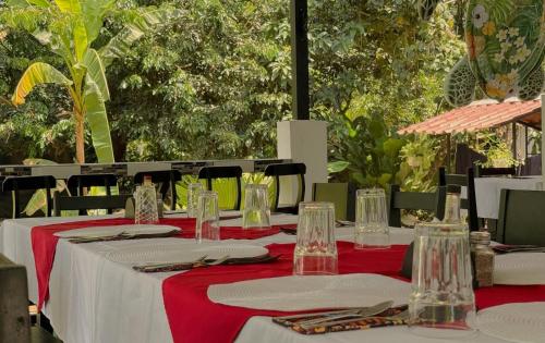 Restaurante, Carey Lodging in Tortuguero